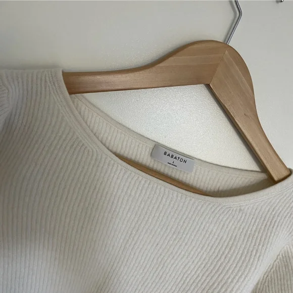 Babaton (Aritzia) Column sweater - cropped - Picture 2 of 6